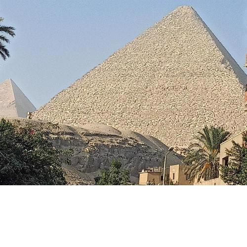 Pyramids view house