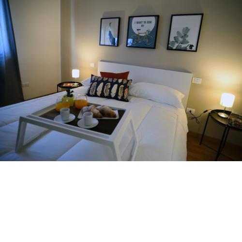 Pyramis Room