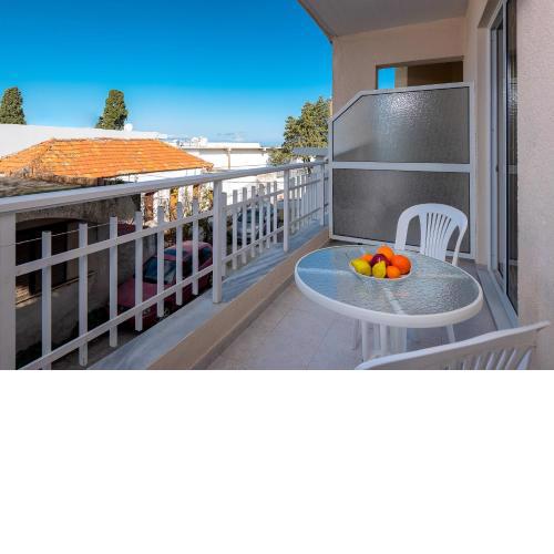 Pyrgos Apartments