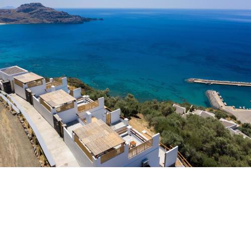 Pyrgos Exclusive