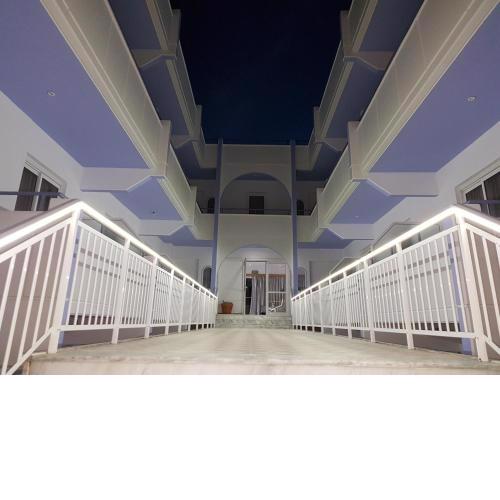 Pyrgos Hotel Apartments
