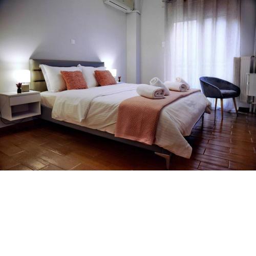 Pythea's apartment in Historic Center of Athens
