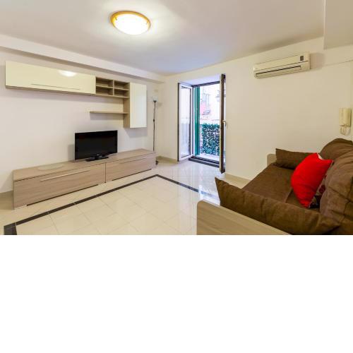QS1 - Indipendent Flat in Center