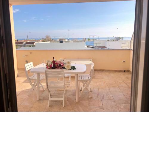 Quadrilocale Vista Mare 1 ,Torre Vado, con vista mare