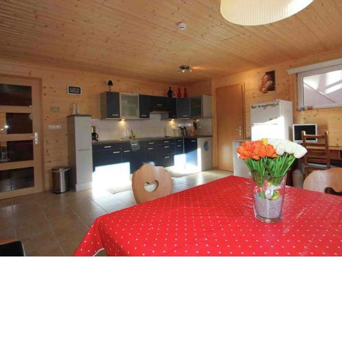 Quaint Apartment in Umhausen near Ski area