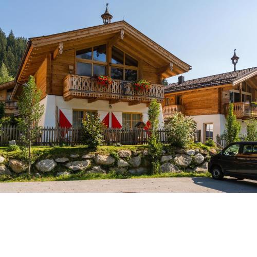 Quaint Chalet in Wald im Pinzgau with Garden near Ski Slopes