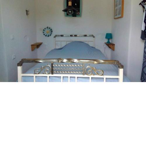 Quaint Greek Cottage, Rural Setting, Great Views.