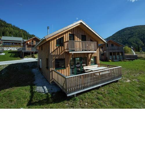 Quaint Holiday home in South Wales with Patio