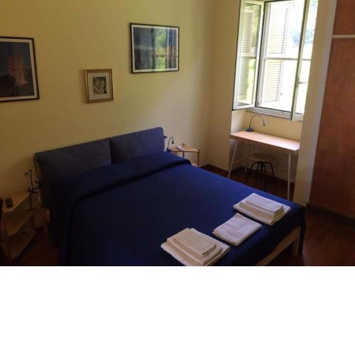 Queen bedroom