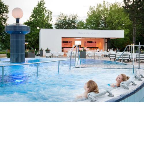 Quellenhotel Heiltherme Bad Waltersdorf - 2-Thermenresort