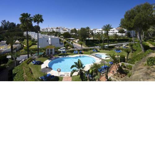 Quiet 2 bedroom apartment-Sleeps up to 6