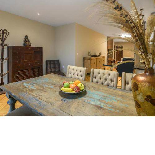R Varna 3-bedroom Deluxe Beach Apartment