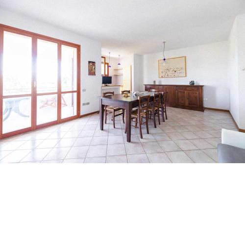 R08 Ampio trilocale con terrazzo panoramico