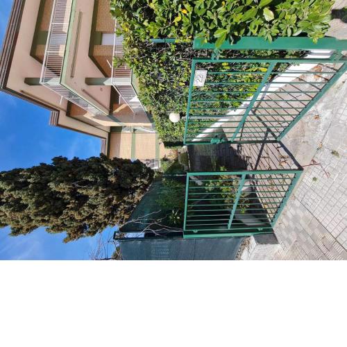 R14 Trilocale con ampio terrazzo