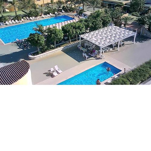 Racar Hotel