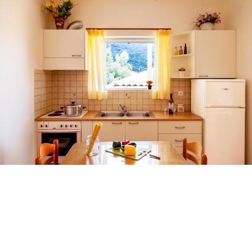 Rachi Apartments