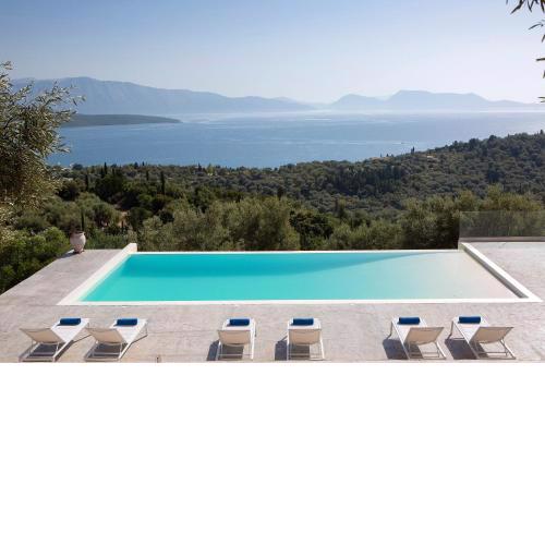 Rachi Sea View White Villa