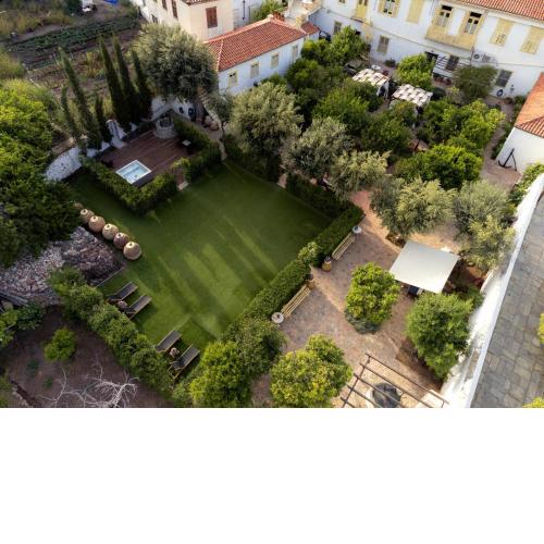 Rafalias Mansion