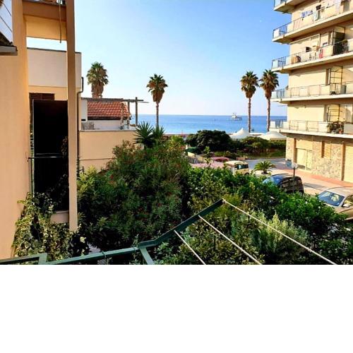 Raffaello Beach Apartment