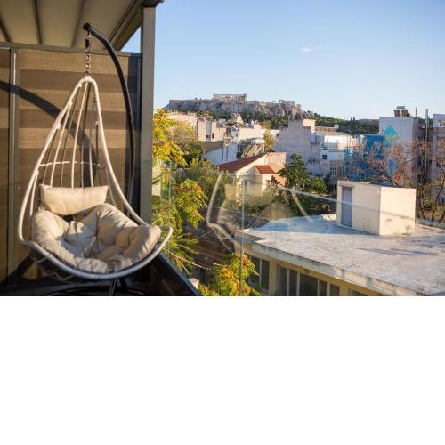 Raise Acropolis View Suites