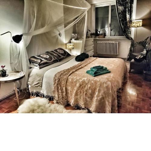RaMaya, casa d'artista