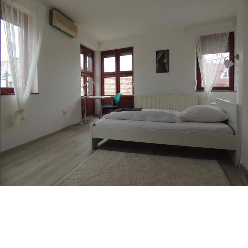 Ramp- Art Apartment