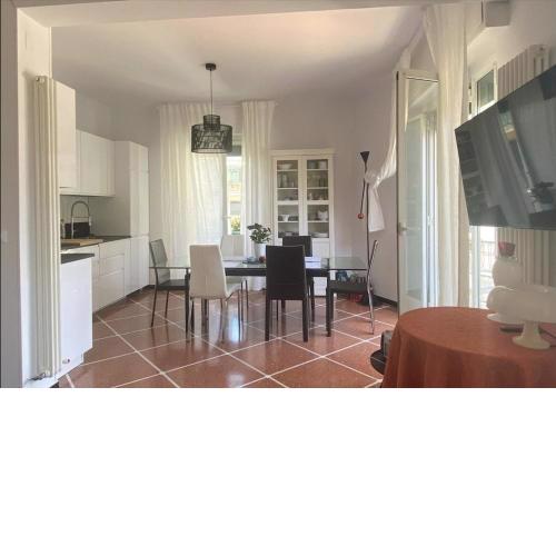 Rapallo: Nuovo appartamento vista mare