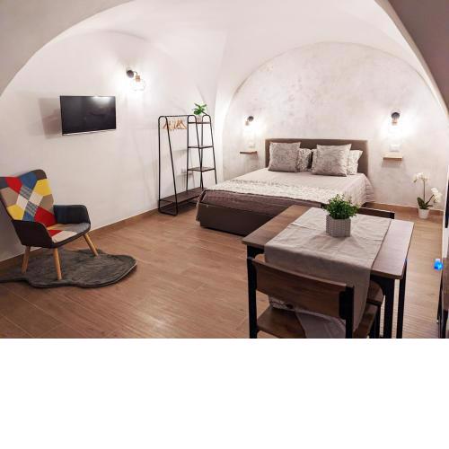 RAVI Suite, Romantico appartamento rifinito con vasca a vista