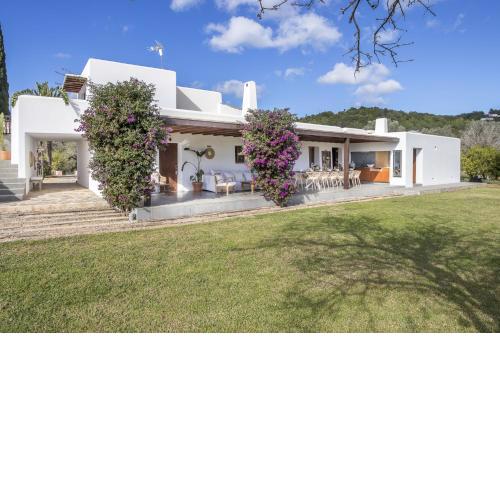 Ravishing Ibiza Villa Cel Blau 9 Bedrooms Private Pool and Beautiful Country Views Santa Eulalia