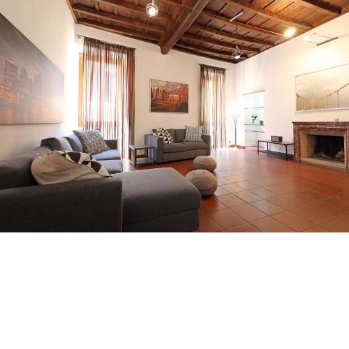 RC Luxury Pantheon apartment