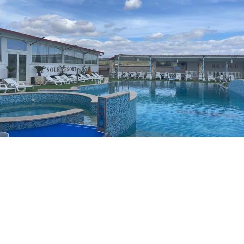 Re Sole Resort & SPA