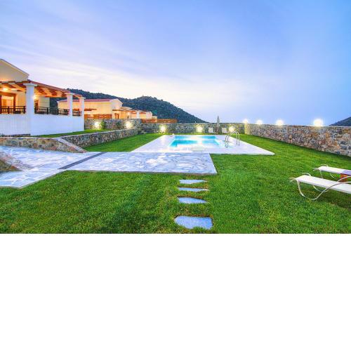 Real Dream Villas, magnificent views, By ThinkVilla