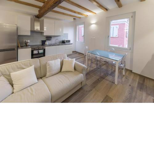 Realkasa Canonica Apartment