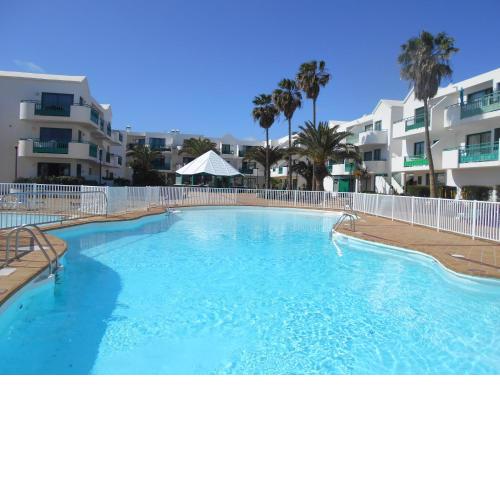 RealRent Costa Teguise Beach