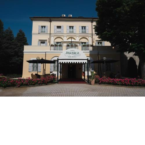 Rechigi Park Hotel