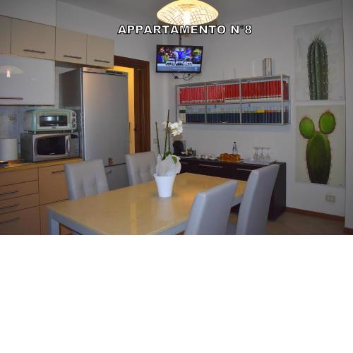 Red & Blu Luxury Villa Apartment 8/Private Parking