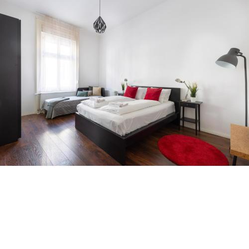 Red Dot One - new unit in heart of Jewish quarter