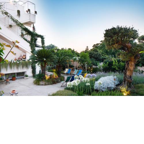 Regginè Holiday Apartments