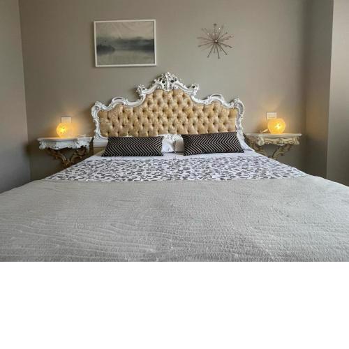 Regina Elena Rooms