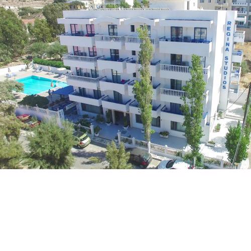 Regina Studios & Hotel