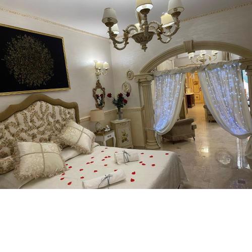 Regina Suite