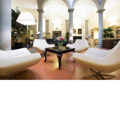 Relais Hotel Centrale "Dimora Storica"