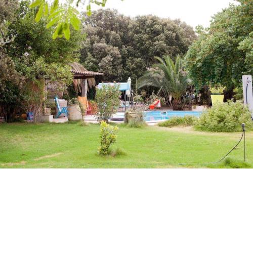 Relax house with swimming pool and a big garden