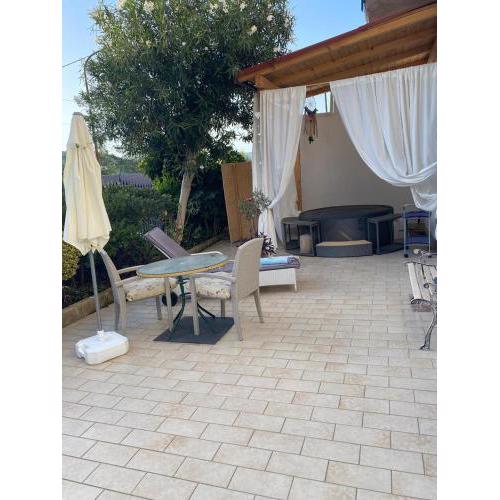 Relax House