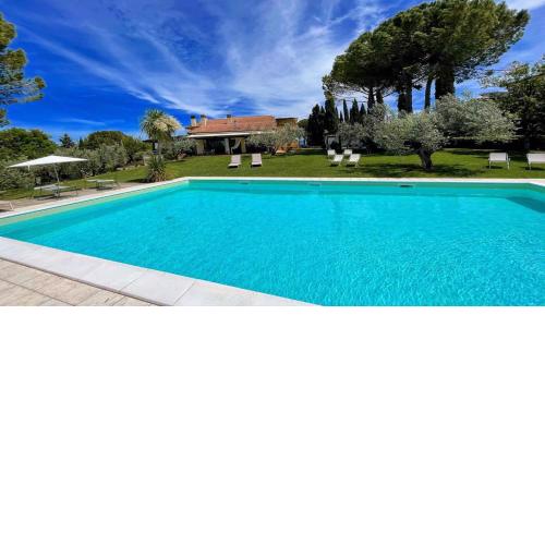 Relax in Italy s most famous Sagrantino wine and truffle Slps 15 Exc pool