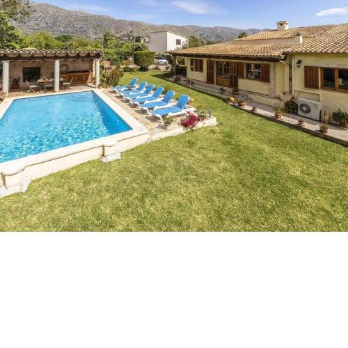 Relax just outside Pollensa. Special Prices Car Hire for our guests