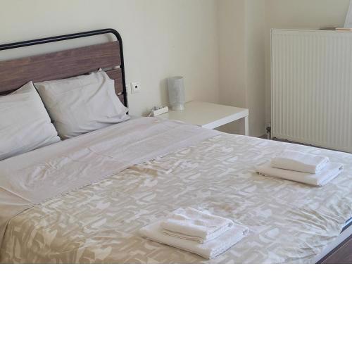 Relaxing city center west luxury studio