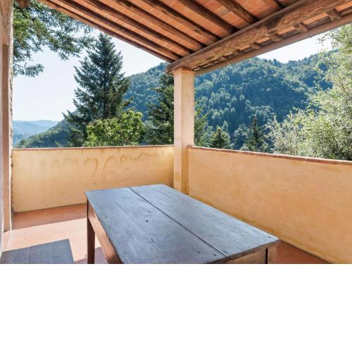 Relaxing Cottage in Convalle with Fenced Garden