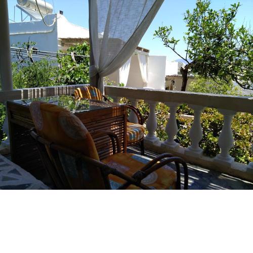 Relaxing studio with veranda n garden