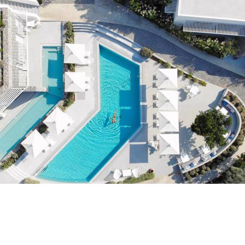 Relux Ios Hotel